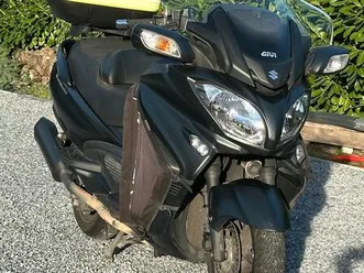 maxi scooter suzuki burgman executive 650 abs 2016