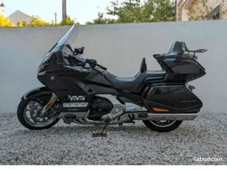 goldwing touring dct airbag