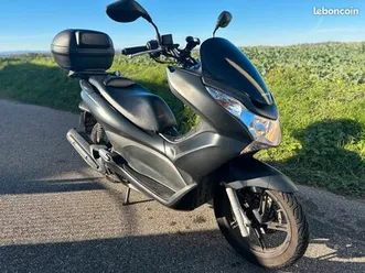 honda pcx 125 noir mat 2010 19259km très bon état - ct ok - top case