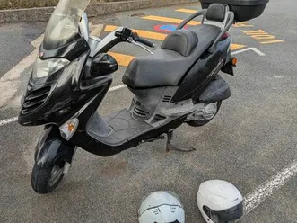 a vendre scooter