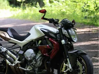 mv agusta 675 brutal a2