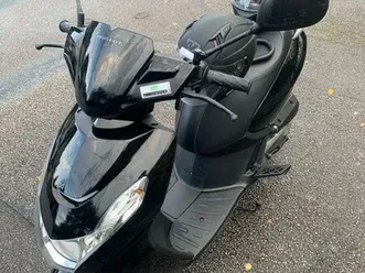 scooter kisbee 4t black édition