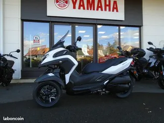 scooter yamaha tricity 300 etat neuf + loa possible *promo noel