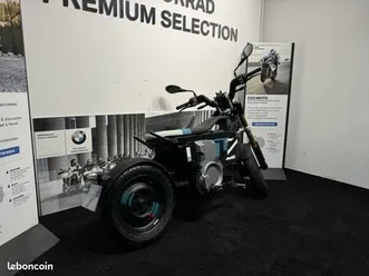 bmw c ce02