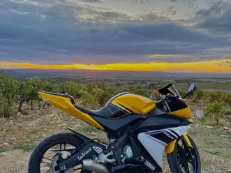 yamaha yzf-r 125 (édition limité 50e anniversaire yamaha)