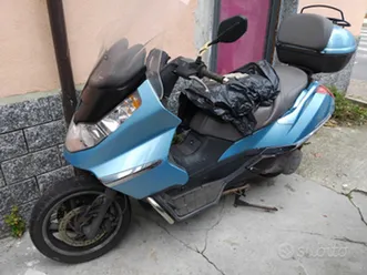 aprilia atlantic 500 cc