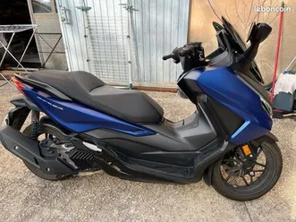 scooter forza 125 excellent état