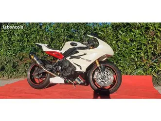 triumph daytona 675 r