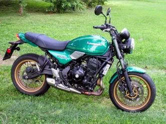 kawasaki z 650 rs del 2022 - 9800km