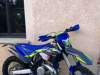 300 se-r factory 2024 + nombreuses pièces