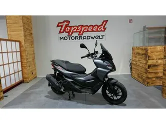 aprilia sr gt 125 e5+