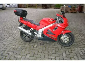 honds vfr 750 f rc 36