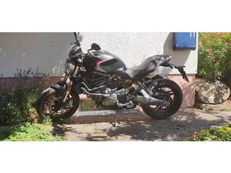 ducati monster 821 stealth - wenig km (5500km)