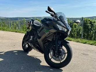 kawasaki ninja 650 23' mit sportpaket / wenig kilometer / tüv neu