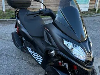 piaggio mp3 300 hpe sport – 5800 km