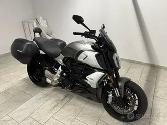 ducati diavel 1260 - 2021