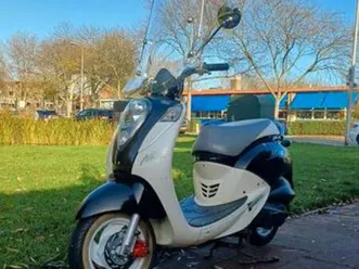 sym mio 50 scooter - betrouwbaar en stijlvol! — scooters | sym — marktplaats