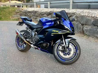 r7