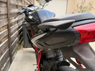 moto benelli bn 125
