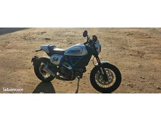 a saisir ducati scrambler 800 café racer
