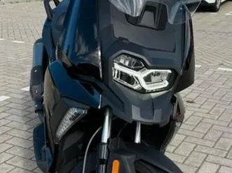 bmw c400x |akra|malossi|14266km — motoren | bmw — marktplaats