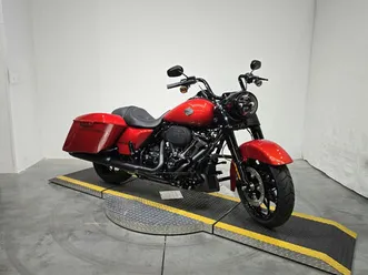 2025 road king® special