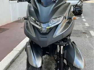 yamaha tricity 300