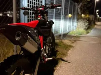 beta rr 4t 125 lc 2021 black