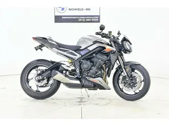 2024 triumph street triple 765 rs