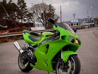 kawasaki ninja zx-7r