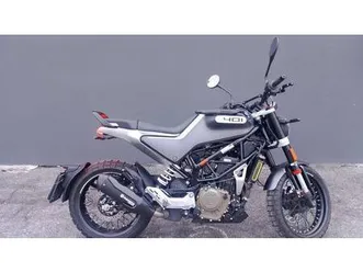 vendo husqvarna svartpilen 401 (2021 - 23) usata a bergamo (codice 9879207) - moto.it