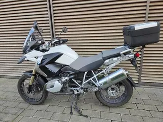 ② moto bmw r 1200 gs