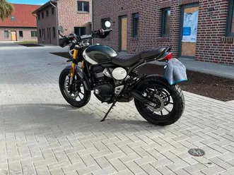 triumph scrambler 400x