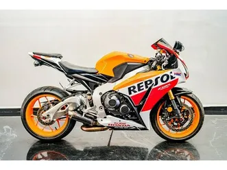 2015 honda cbr®1000rr sp