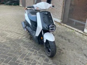 sym x-pro / sym x pro 50cc bezorgscooter / scooter — scooters | sym — marktplaats