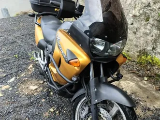 honda varadero xl 1000 v 2001 low mileage.
