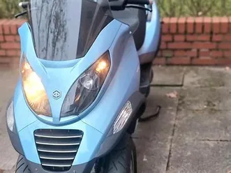 piaggio mp3 125