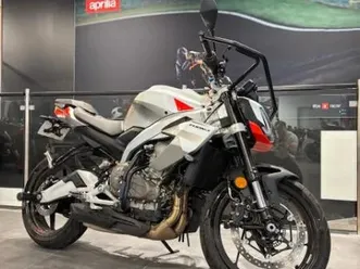 aprilia tuono 457 2025