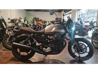 moto guzzi v7 stone