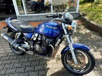 suzuki gsx 750