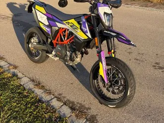 ktm 690 smc r leovince/software/carbon