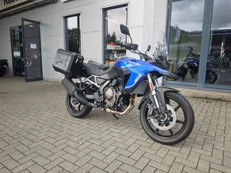suzuki v-strom 800 m4 tageszulassung / 0km