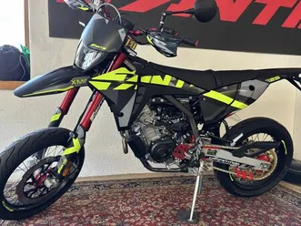 fantic xmf cometition