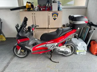 gilera nexus 500 ib cm3, 2005 god.