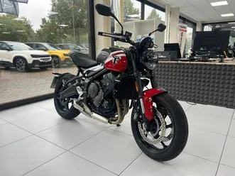 triumph trident 660