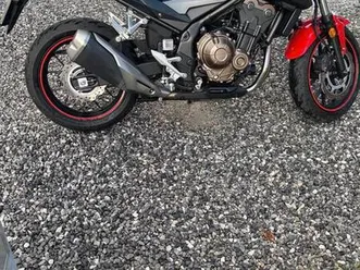 ② honda cb500fa 1838 km!!! comme neuve