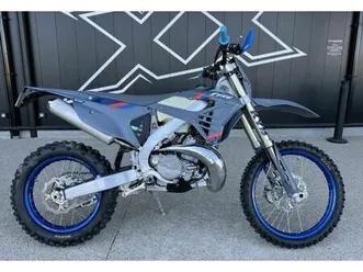 tm en 300 2026 300 cm3 | moto enduro | 285 km | bleu | 07200 aubenas