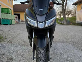 aprilia sxr 50 2023 schwarz