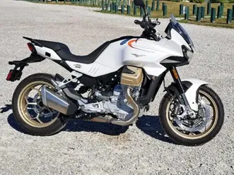 2023 moto guzzi v100 mandello