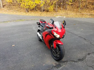 2008 honda cbr1000rr